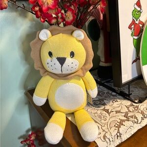 Leo the Lion- Adorable Yellow Lion Plush Toy